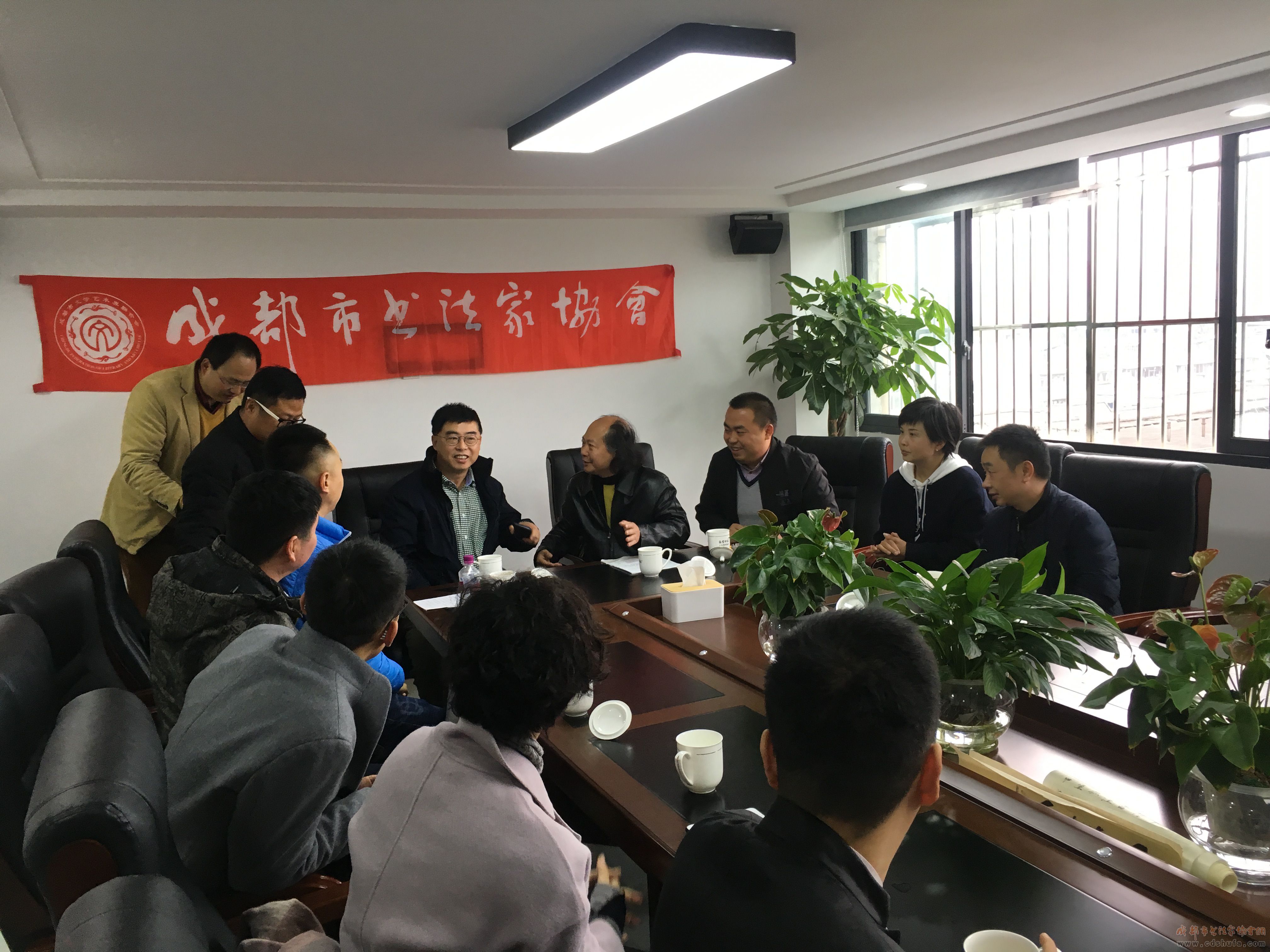 成都市首届中小学生临帖大赛展前工作会召开 四川省书协戴跃主席莅临指导 - 协会动态 - 成都市书法家协会