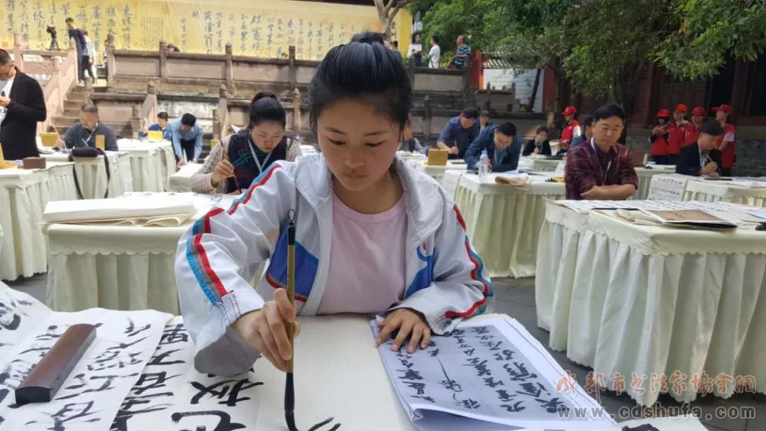 成都百名书家齐聚崇州临写《寒食帖》 - 协会动态 - 成都市书法家协会