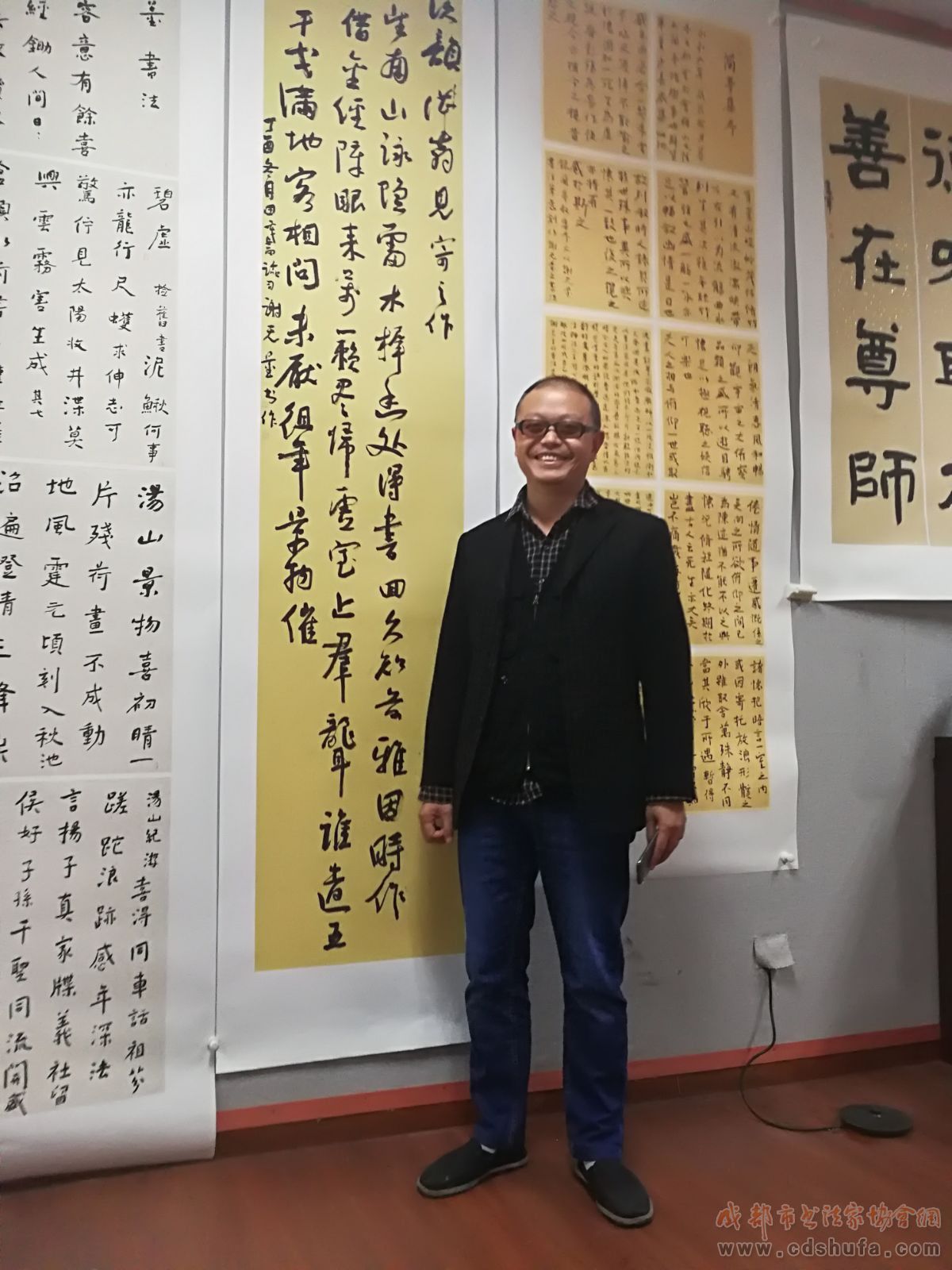 遂宁市书法家协会举行重点作者作品研究点评暨《杨旻书法讲座》活动