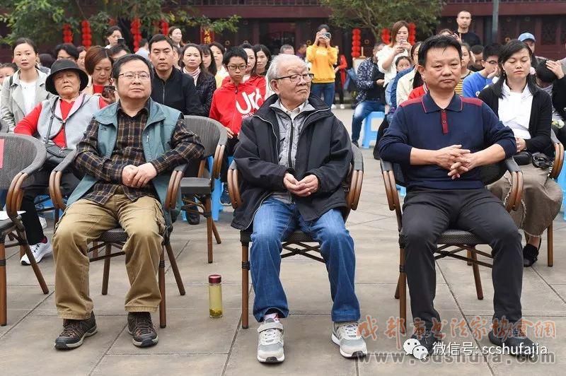 “鸥鹏杯”庆祝新中国成立70周年临创书法大展开幕式在洛带古镇广东会馆举行