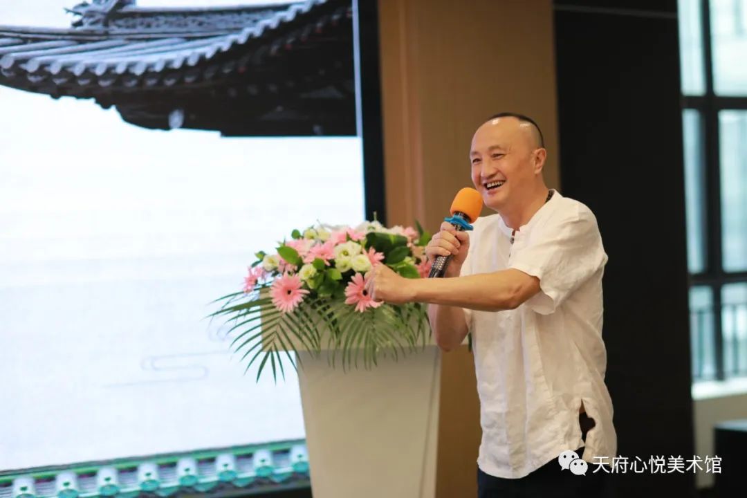 展 讯丨心香山馆迁新地 书法艺术展新姿 ——书法家舒炯先生书法教学乔迁新地揭牌在成都举行