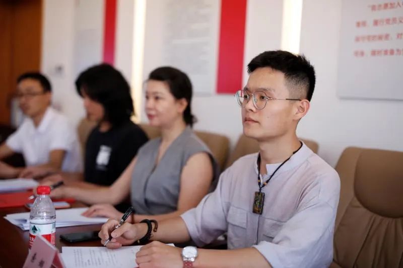 成都市文联助力东部新区建设项目  签约中青年艺术家签约仪式成功举行