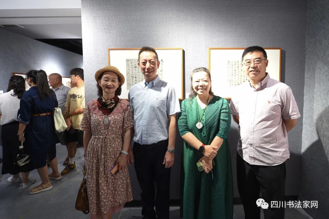 快讯| 云顶行云——汤文俊书法艺术展在成都市文化馆开幕