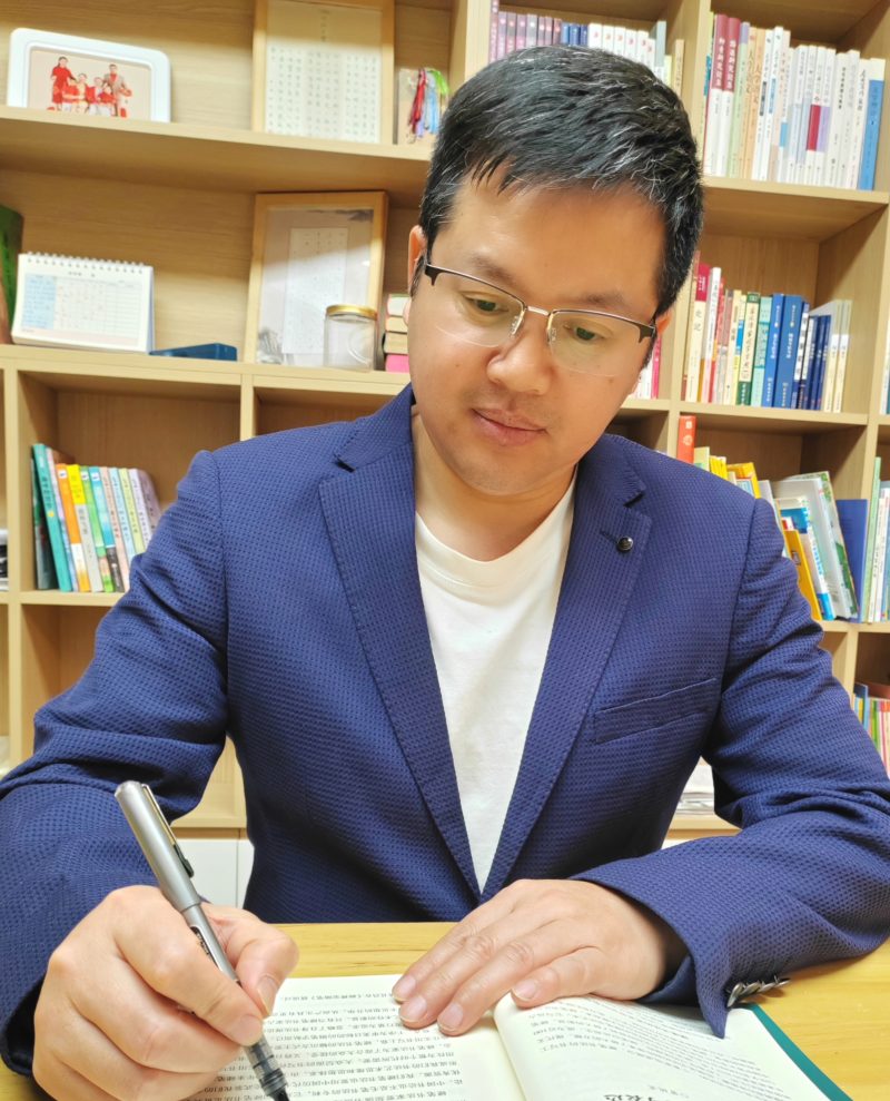 查看个人资料